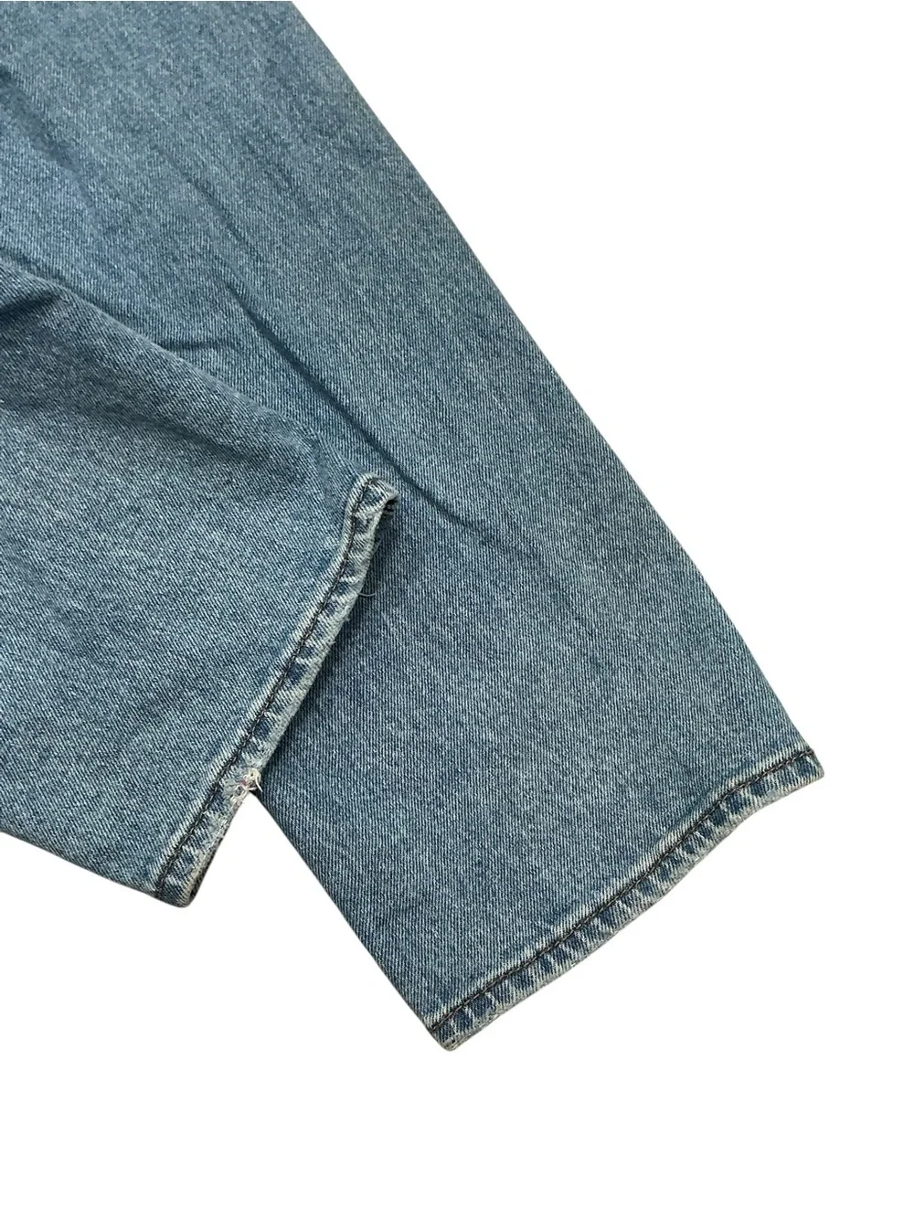 Sold! American Eagle Mid Rise Straight Leg Jeans Light Wash Stretch Denim Size 0